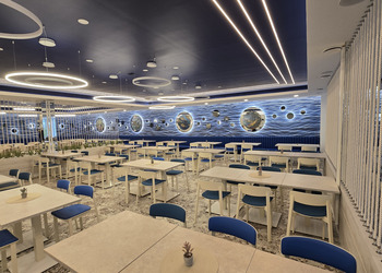 Nowoczesna sala jadalna restauracja Ośrodek Bryza Dźwirzyno